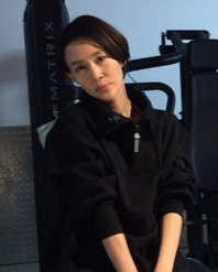 木村佳乃さん運動写真Instagram.alive_cx投稿より