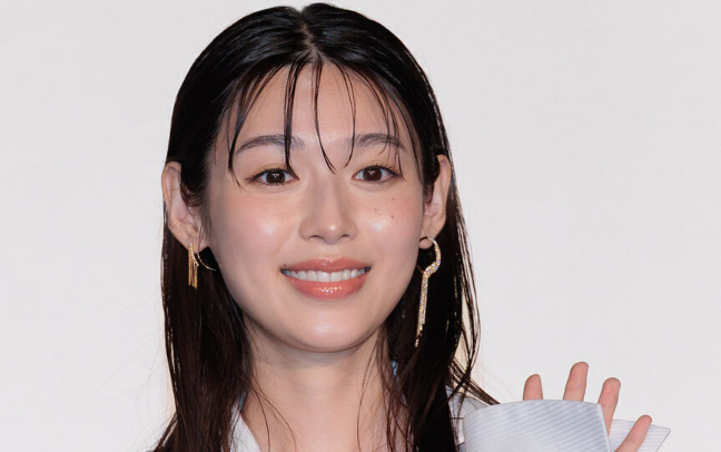 alt="白石聖さんの写真"