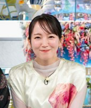 吉岡里帆さん2025年3月14日Instagram投稿写真