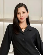 中条あやみさんInstagram投稿写真