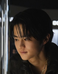 鈴鹿央士さんの公式Instagram写真