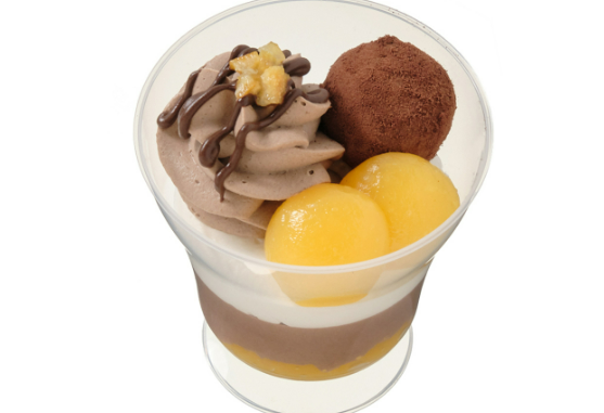 セブン「ショコラオランジュの和パフェ」のイメージ写真