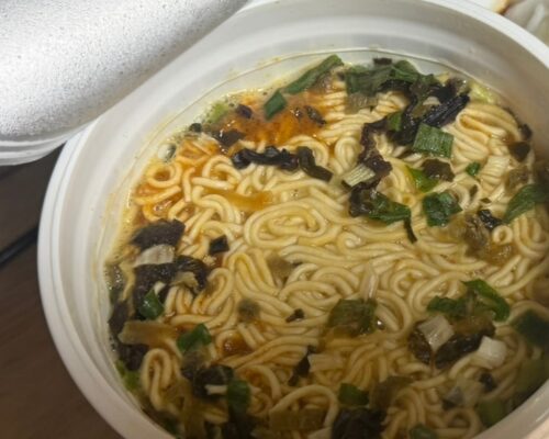 サッポロ一番 博多ぴりり辛高菜の完成後